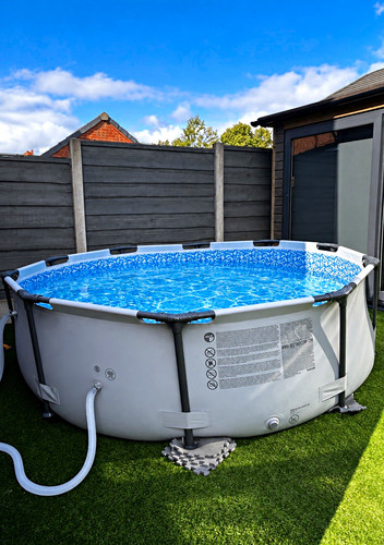 Swimming pool 05m - x, +