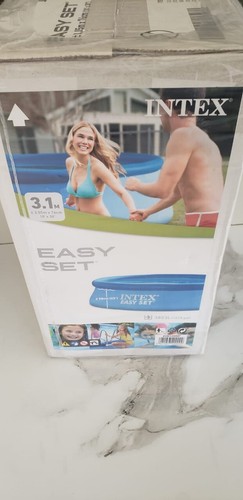 Brand new swimming pool - new,